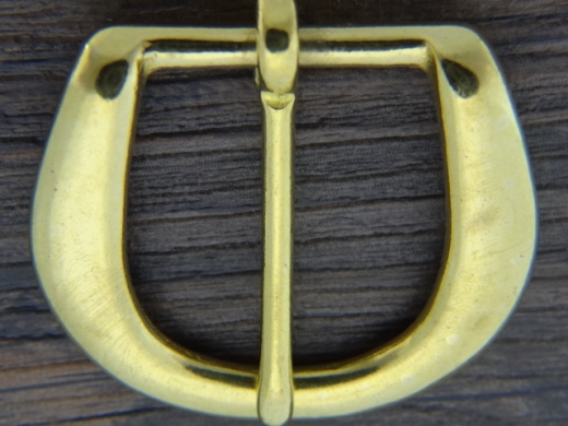 D Schliee, Riemenbreite bis 2,8 cm, Material: Messing