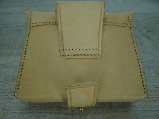 Navy Patronentasche USN naturbraun, Material: Leder, Einsatz: Blech verzinnt