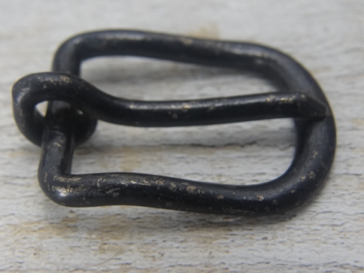 Alte Zaumschnalle fr Riemen bis 2,5 cm, Material: Eisen