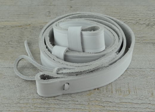 Gewehrriemen Muskete, wei, Lnge einstellbar, Material: Leder