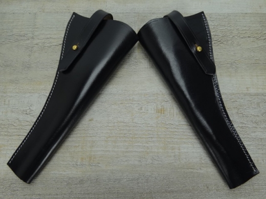 Holster linke Hand schwarz, offen/ open style, Material: Leder, Verschluknopf Messing, PREIS PRO STCK