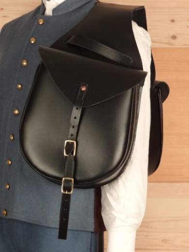 Satteltasche 1859 / 1859 saddle bag, Material: Leder, Schlieen Messing