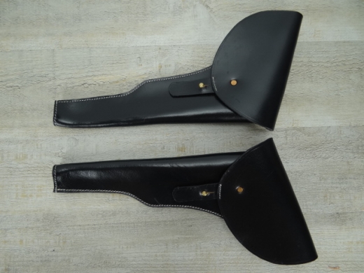 Holster linke Hand schwarz Colt Walker, Material: Leder, Verschluknopf Messing, PREIS PRO STCK