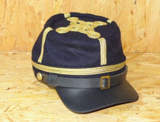 CS / US Kepi dunkelblau General, auen 100% Wolle, Futter 100% Baumwolle, Schirm / Schweiband 100% Leder