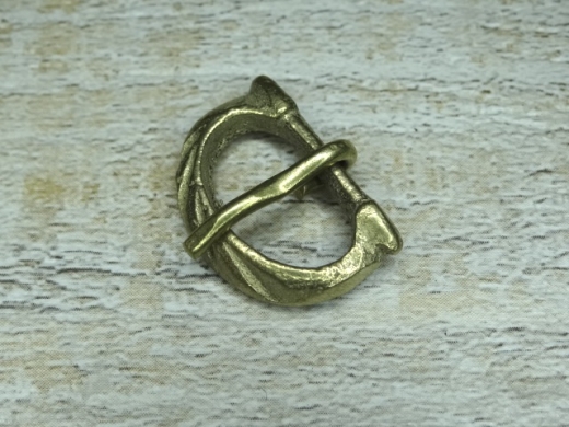Mittelalterschnalle fr Riemen bis 1,0 cm, Material: Vollmessing