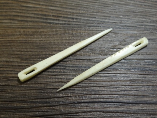 Nalbinding Nadel aus Knochen ca. 5,0 cm, Material: Knochen, PREIS PRO STCK