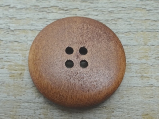 Holzknopf, 4 Loch, rotbraun 3,5 cm