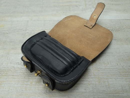 Patronentasche mit Zndhtchentasche, schwarz, Material: Leder, innen Schaffell