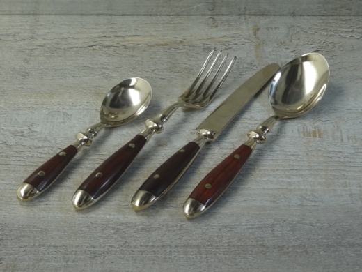 Bronzebesteck mit Holzgriff, 4 teilig, Material: Bronze mit Holzgriffen