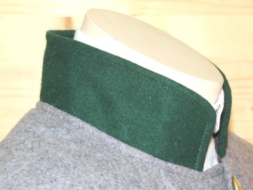 CS Frock Coat hellgrau / Waffenfarbe grn, 1 reihig, 9 CSA Knpfe, 100% Wolle, Futter 100% Baumwolle