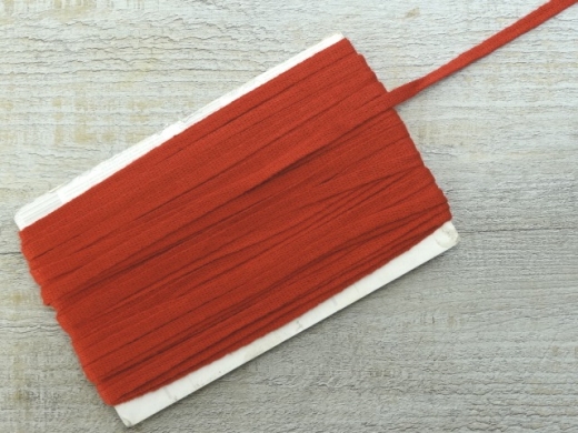 10 cm Baumwollband rot ( lfm 6,00  ) 0,7 cm Breit
