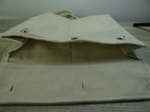 Knapsack, natur, wird wie ein Rucksack getragen, Material: 100% Baumwolle, Lederriemen mit Eisenschlieen