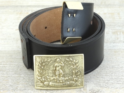 Koppel schwarz mit Virginia Kasten Schliee und Beltkeeper, Material: Koppel Leder, Schliee + Beltkeeper Messing