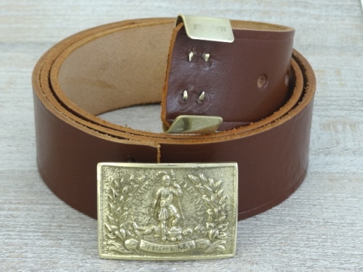 Koppel russet mit Virginia Kasten Schlie�e und Beltkeeper, Material: Koppel Leder, Schlie�e + Beltkeeper Messing