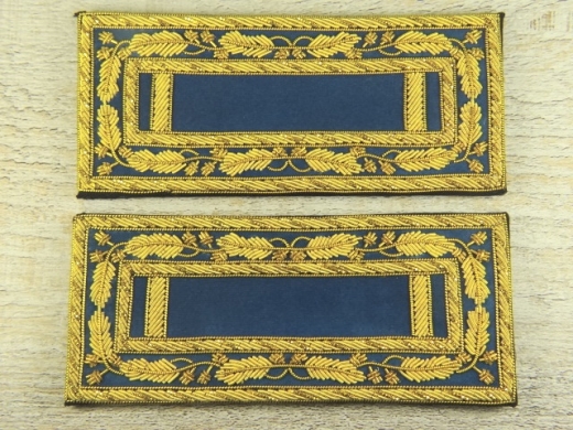 Schulterstcke 1st Lieutenant Infanterie Eichenlaub