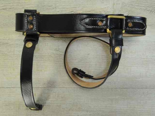 CS Sbelkoppel, schwarz, wird angefertig, Lnge und Schliee whlbar, Material: Koppel Leder, Schliee Messing