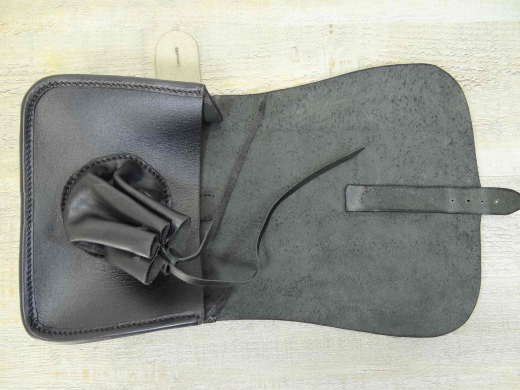 preuische Patronentasche M1809, schwarz, Material: Leder