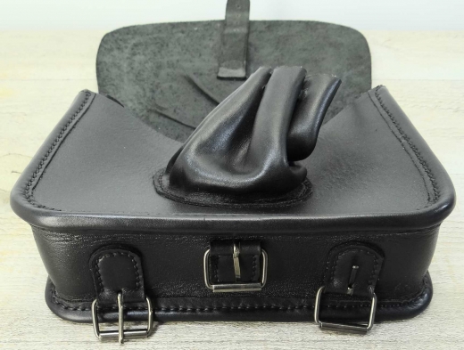 preuische Patronentasche M1809, schwarz, Material: Leder