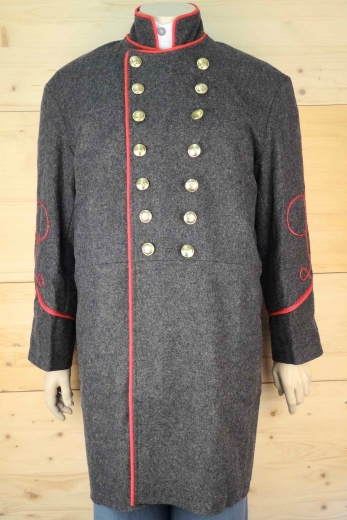 CS Frock Coat Lieutenant dunkelgrau/rot paspeliert, 2 reihig, 14 CSA Knpfe, 100% Wolle, Futter 100% Baumwolle