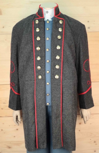 CS Frock Coat Lieutenant dunkelgrau/rot paspeliert, 2 reihig, 14 CSA Knpfe, 100% Wolle, Futter 100% Baumwolle