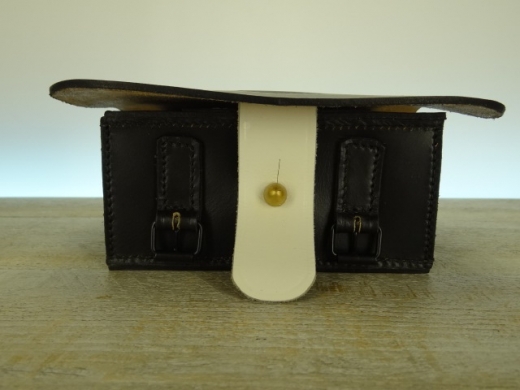Napoleonische Patronentasche mit Blecheinsatz, schwarz
