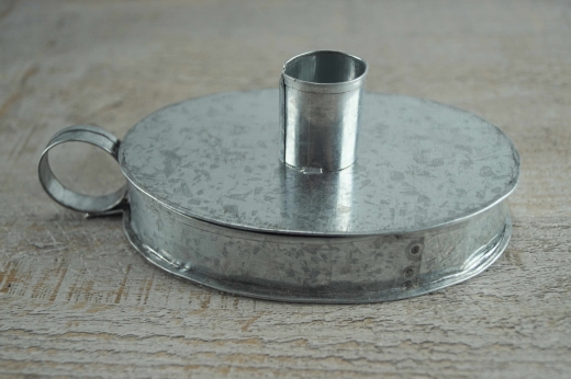 Tin Kerzenhalter oval, Mae: ca. 15,0 cm x 8,5 cm, Material: Weiblech verzinnt