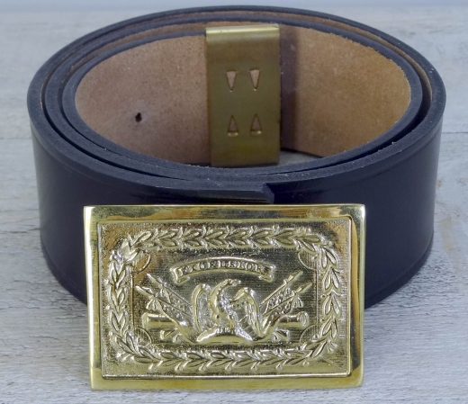 Koppel schwarz mit New York Schliee mit Beltkeeper, Material: Koppel Leder, Schliee + Beltkeeper Messing