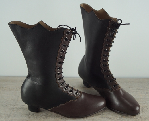 schwarz/braune Leder Stiefelette, hoher Absatz, Material: Oberleder, Futter, Sohle 100% Leder