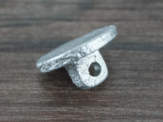 Knopf Pewter, flach, grob verarbeitet, silberfarben, Metall, mit se, Preis pro Stck