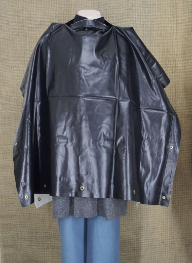 Gum Blanket als Poncho, verst�rkter Halsausschnitt, gummiert, Material: 100% Baumwolle beschichtet, Messing�sen