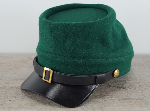 hellgrnes Kepi, auen 100% Wolle, Futter 100% Baumwolle, Schirm / Schweiband 100% Leder