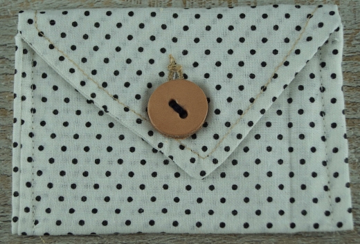 Tasche / Portemonnaie wei, braun gepunktet, Mae: ca. 10,0 cm x 7,0 cm, Material: 100% Baumwolle