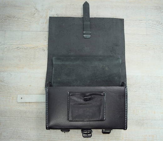 Napoleonische Patronentasche, schwarz, Material: Leder & Holz