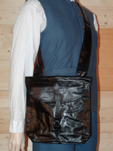 US Brotbeutel, Haversack, klein, Optik geteert, 100% Baumwolle beschichted, Lederriemen