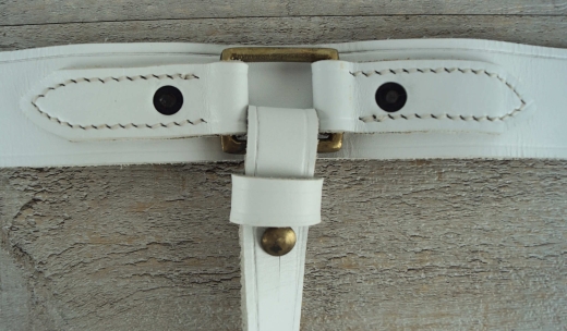 US Sbelkoppel, wei, wird angefertig, Lnge und Schliee whlbar, Material: Koppel Leder, Schliee Messing