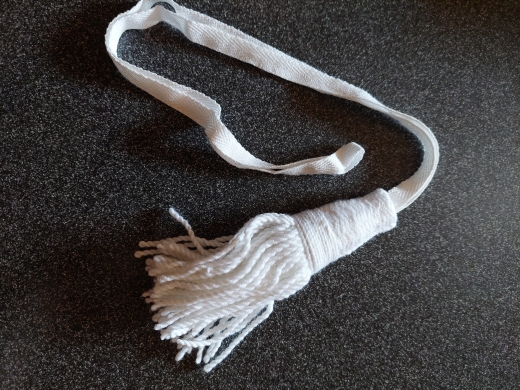 Portepee wei, ca. 54 cm, Material: reine Baumwolle