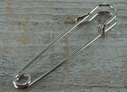 Sicherheitsnadel gro ca.: 7,0 cm x 1,4 cm, Material: Eisen silberfarben