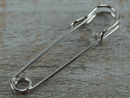 Sicherheitsnadel mittel ca. 5,0 cm x 1,2 cm, Material: Eisen silberfarben