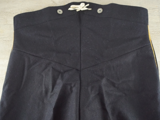 US Hose dunkelblau, hoher Rcken, mit breiten grnen Woll-Streifen, 100% Wolle