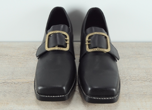 Schnallenschuhe schwarz, glattes Oberleder, eckige Form, mit Schuhschnalle, Material: Oberleder, Futter, Sohle 100% Leder