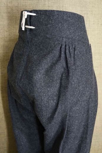 preuische napoleonische Woll Hose dunkelgrau mit roter Wollbiese, 100% Wolle