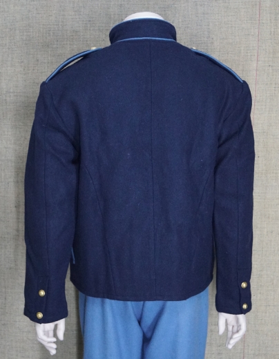 US NY Shell Jacket dunkelblau, Waffenfarbe hellblau paspeliert, Oberstoff: reine Wolle, Futter: 100% Baumwolle