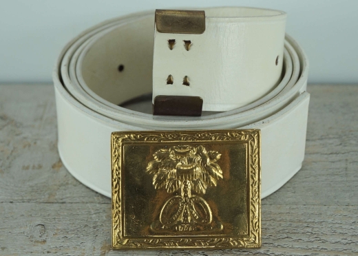 Koppel wei mit South Carolina Vollmessing Schliee mit Belt Keeper, Material: Koppel Leder, Schliee + Beltkeeper Messing