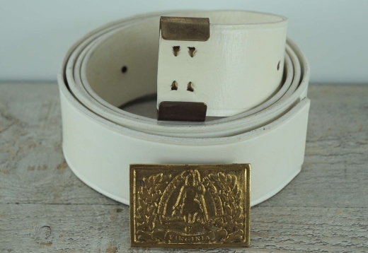 Koppel wei� mit Virginia Kasten Schlie�e und Beltkeeper, Material: Koppel Leder, Schlie�e + Beltkeeper Messing