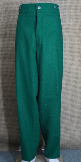 CS Hose hellgr�n, f�r Mannschaft, hinten hoch, 100% Wolle