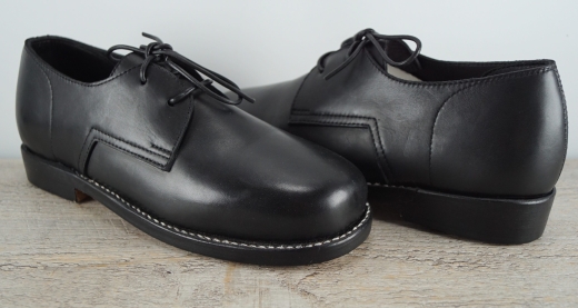 schwarze Halbschuhe zum Schn�ren, 1812 Milit�rschuh, Material: Oberleder, Futter, Sohle 100% Leder