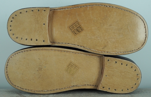 schwarze Halbschuhe zum Schn�ren, 1812 Milit�rschuh, Material: Oberleder, Futter, Sohle 100% Leder