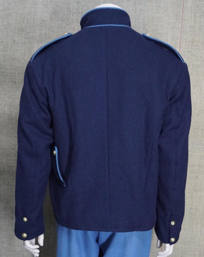 US NY Shell Jacket dunkelblau, Waffenfarbe hellblau paspeliert, Oberstoff: reine Wolle, Futter: 100% Baumwolle