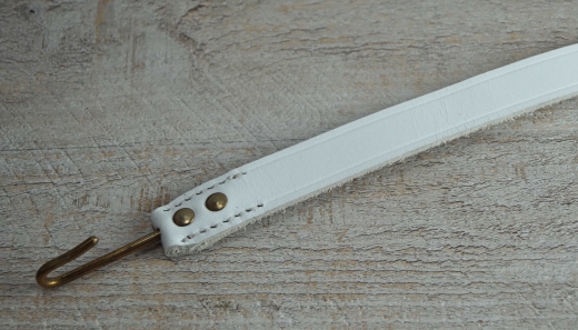 Schulterriemen f�r S�belkoppel Leder wei�, Material: Riemen Leder, Haken Messing