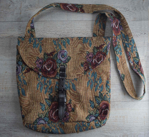 Haversack gemustert, Lederverschlu� mit Rollenschlie�e, Material: 100% Baumwolle, Lederriemen, Metallschlie�e